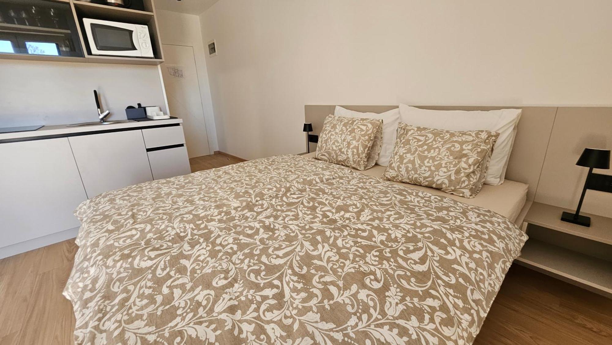 Richi Rooms & App فونتانا المظهر الخارجي الصورة