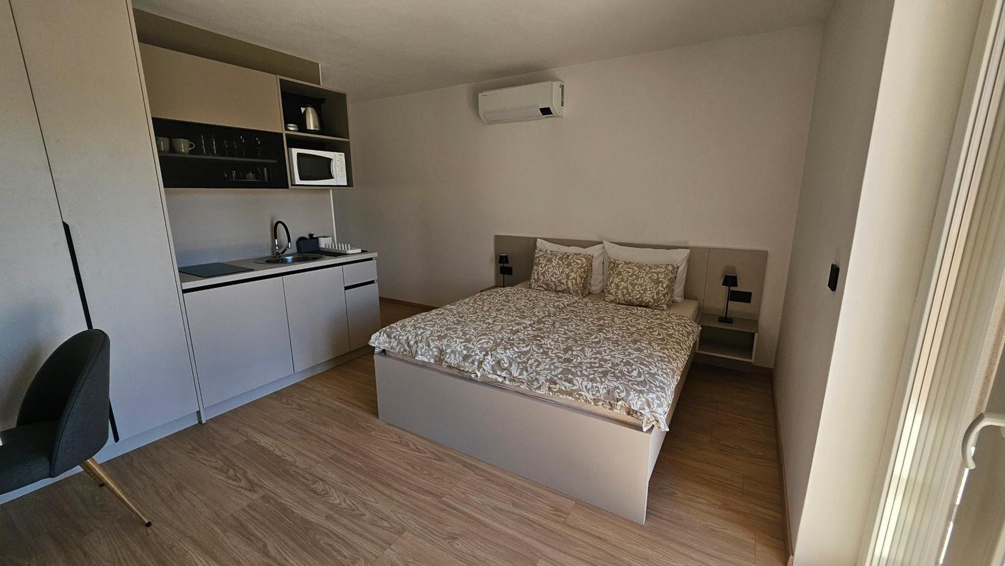 Richi Rooms & App فونتانا المظهر الخارجي الصورة