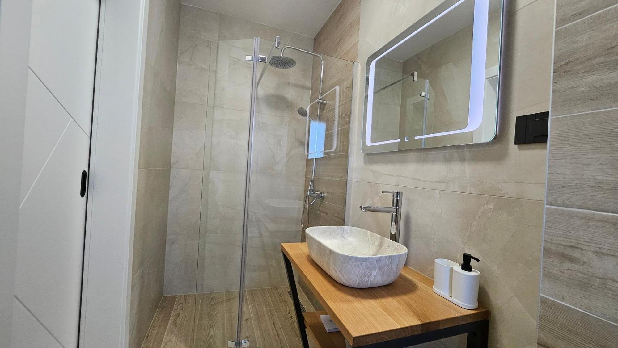 Richi Rooms & App فونتانا المظهر الخارجي الصورة