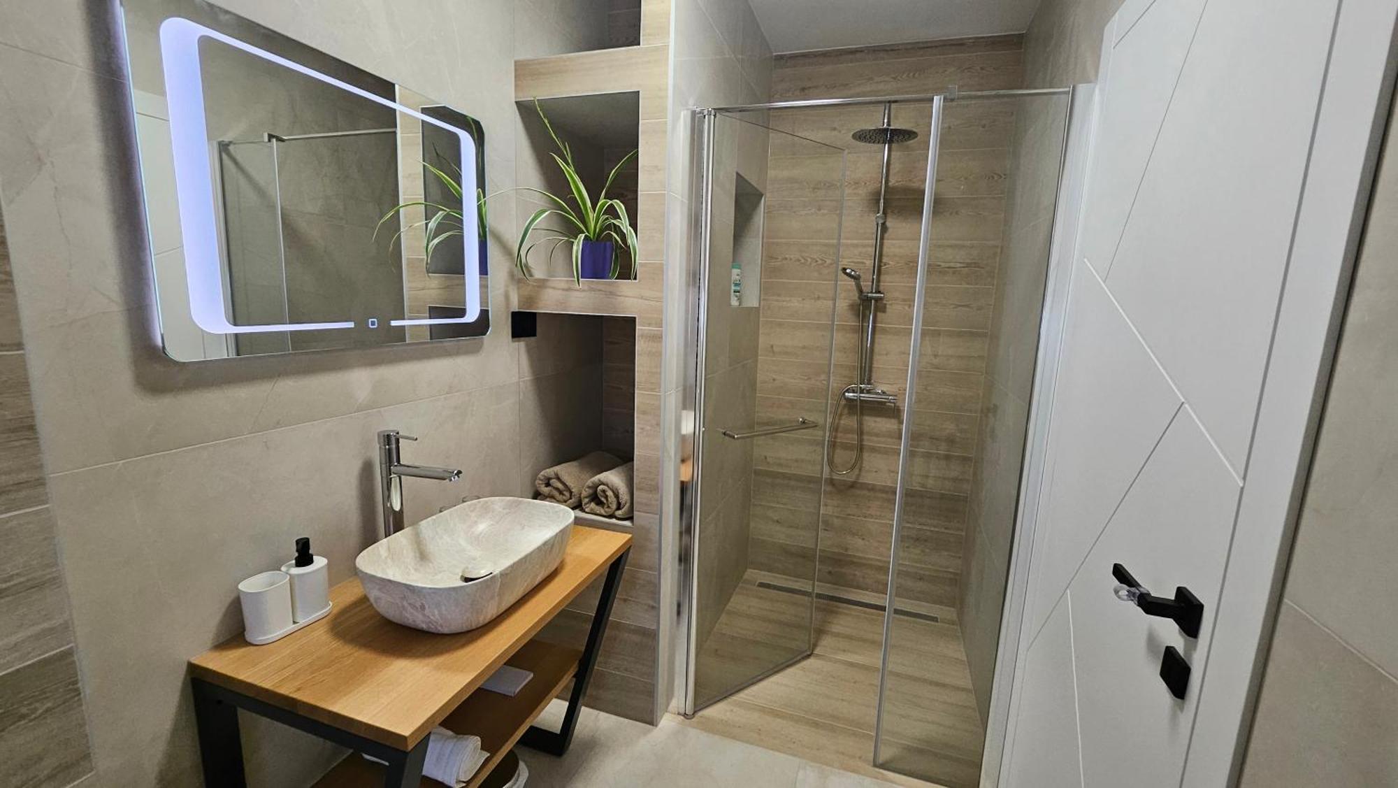 Richi Rooms & App فونتانا المظهر الخارجي الصورة