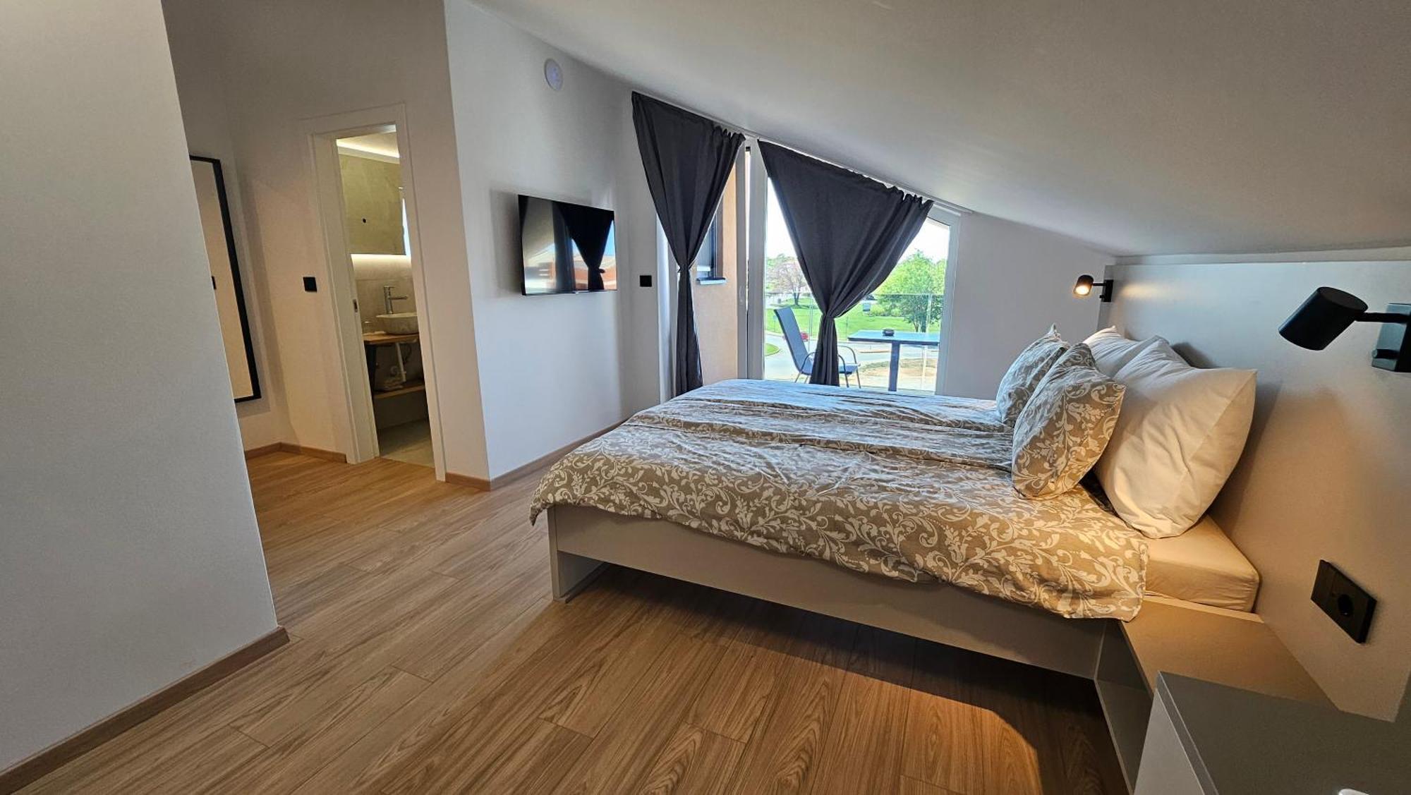 Richi Rooms & App فونتانا المظهر الخارجي الصورة