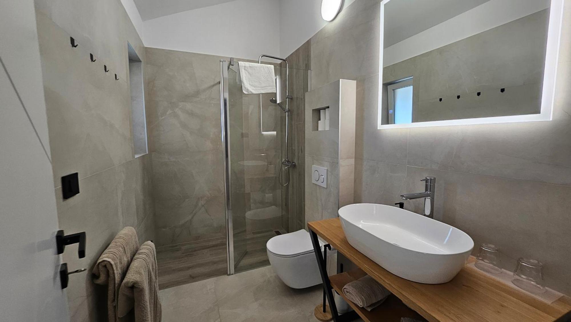 Richi Rooms & App فونتانا المظهر الخارجي الصورة